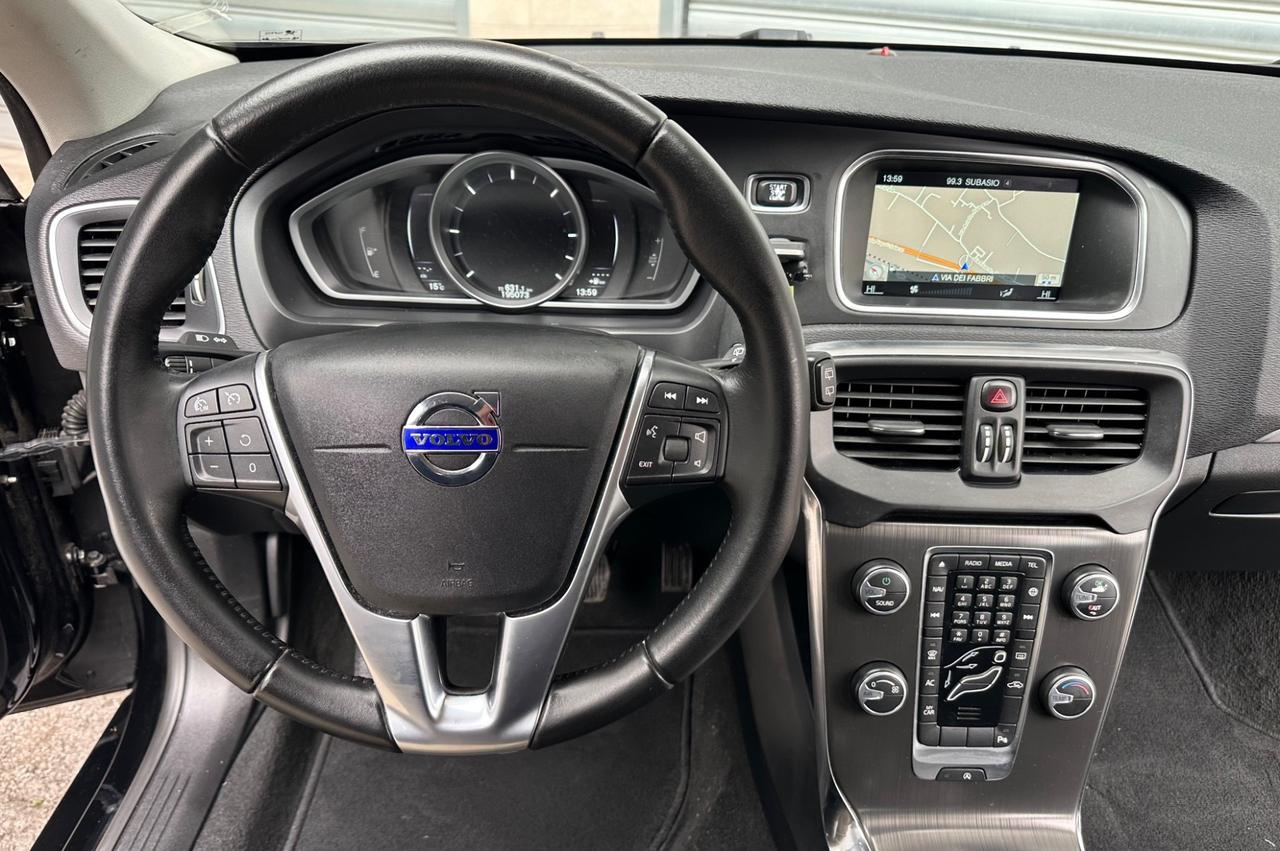 Volvo V40 D2 ‘eco’ Momentum 2.0 diesel 120cv