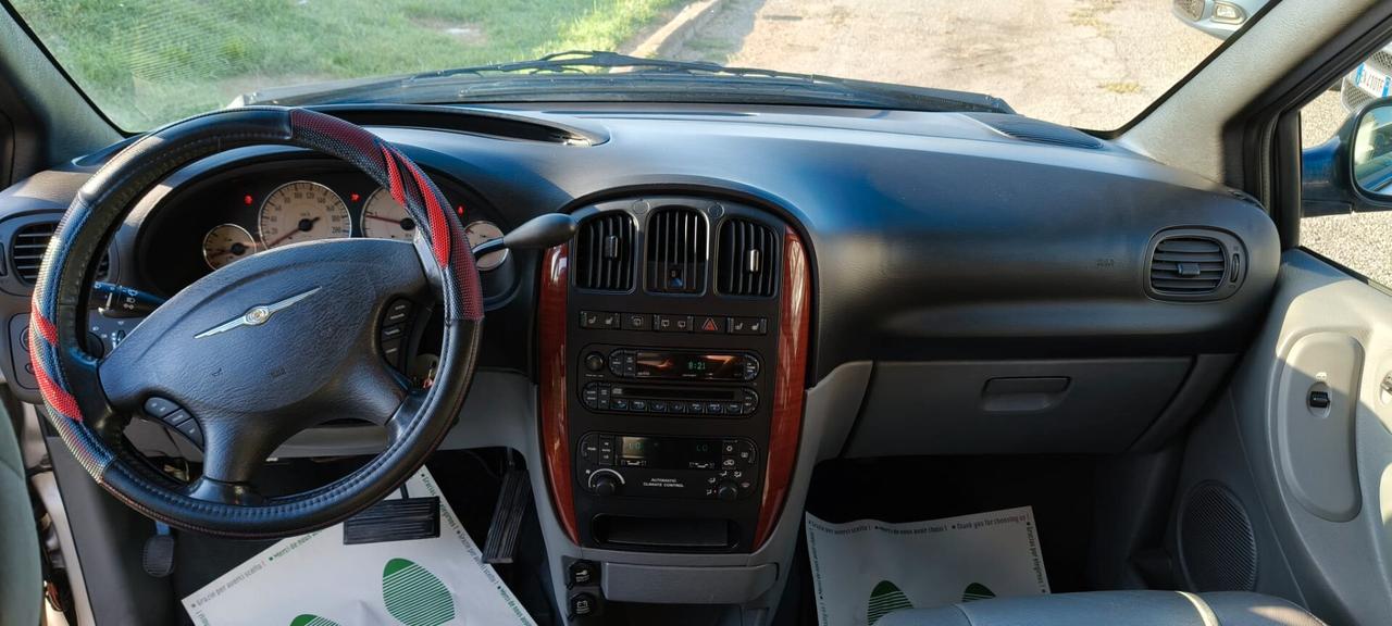 7 POSTI Voyager 2800 crdi OTTIME CONDIZIONI AUTOMATICO