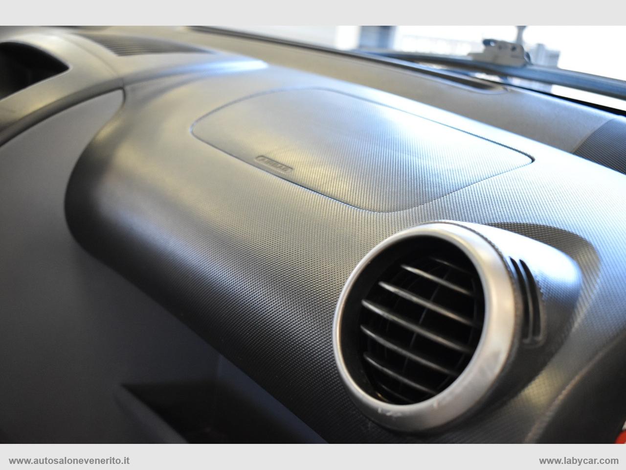 PEUGEOT 107 1.0 68 CV 5p. Plaisir