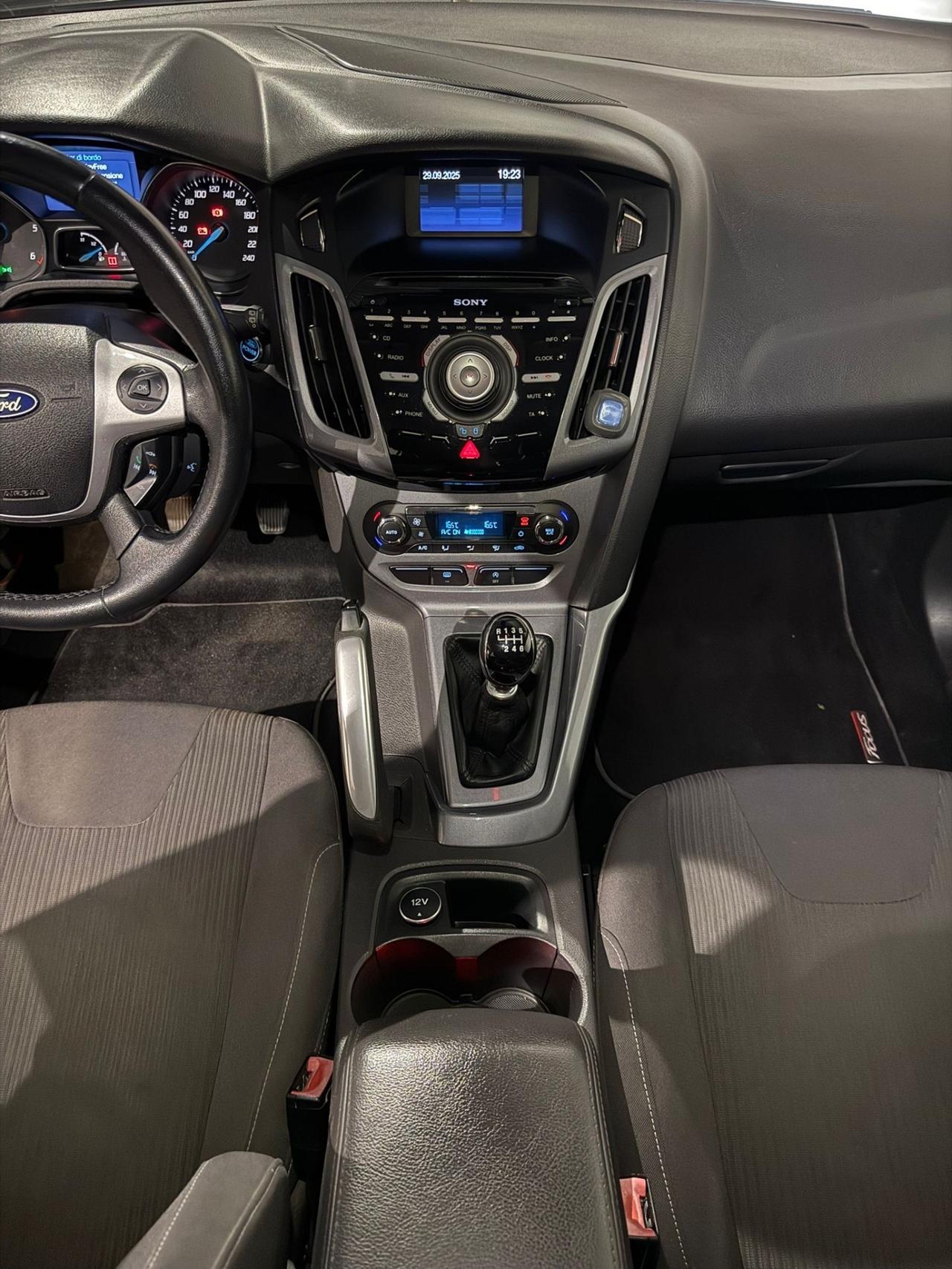 Ford Focus 1.6 TDCi 95 CV - NEOPATENTATI-UNICO PROPRIETARIO