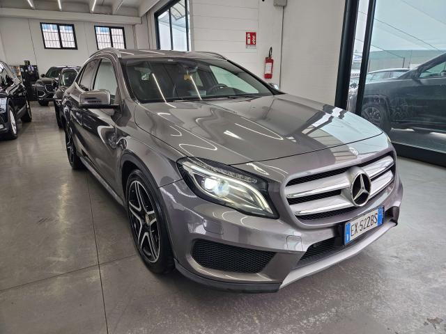 Mercedes-Benz GLA 250 Premium 4matic BENZINA / AUTOMATICO