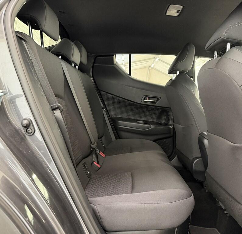 Toyota C-HR 1.8 Hybrid Trend E-CVT