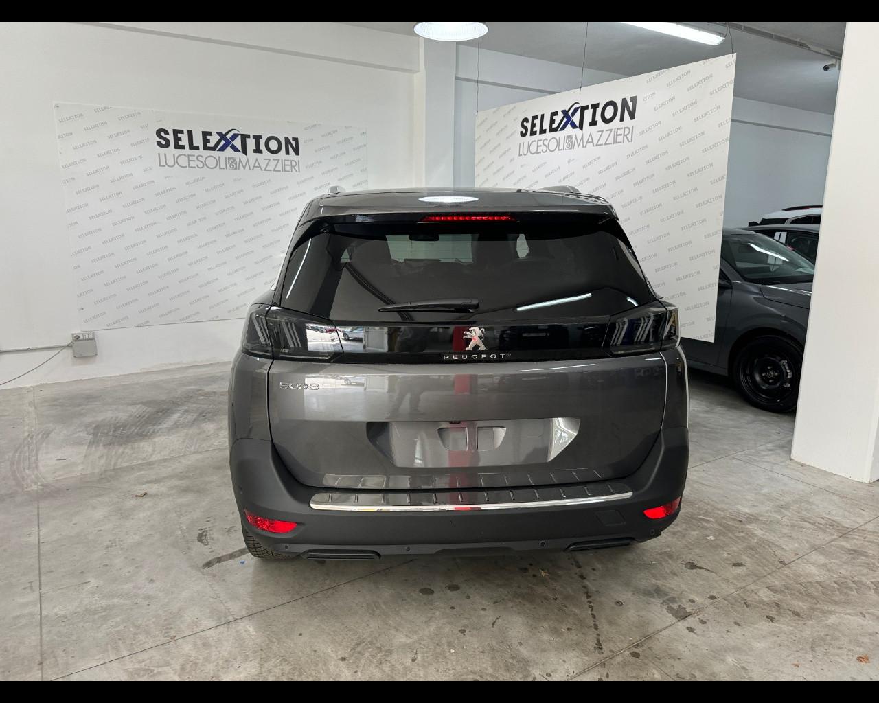 PEUGEOT 5008 BlueHDi 130 S&S EAT8 ALLURE PACK