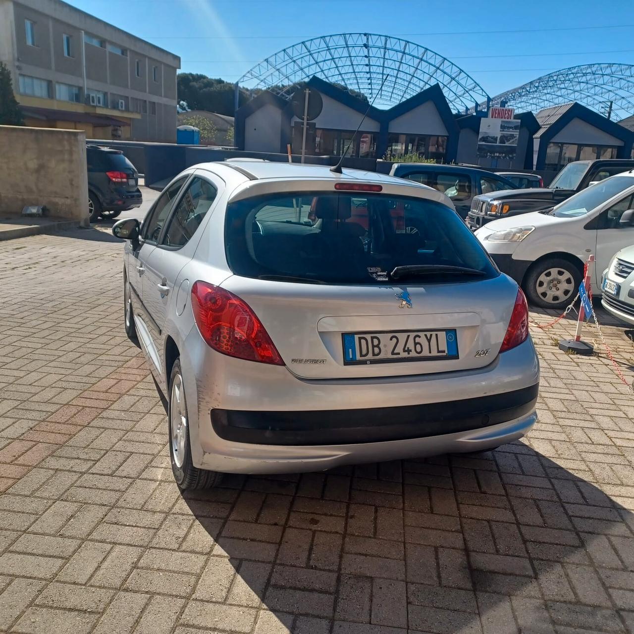 178848 PEUGEOT 207 1.4 TDI NEOPATENTATI