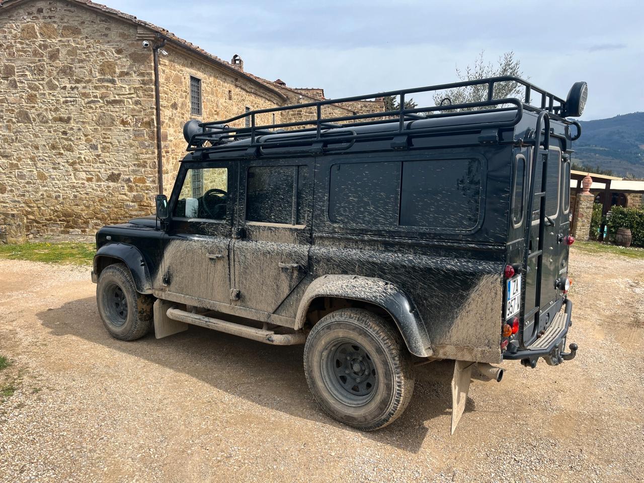 Land Rover Defender 90 2.4 TD4 Station Wagon SE