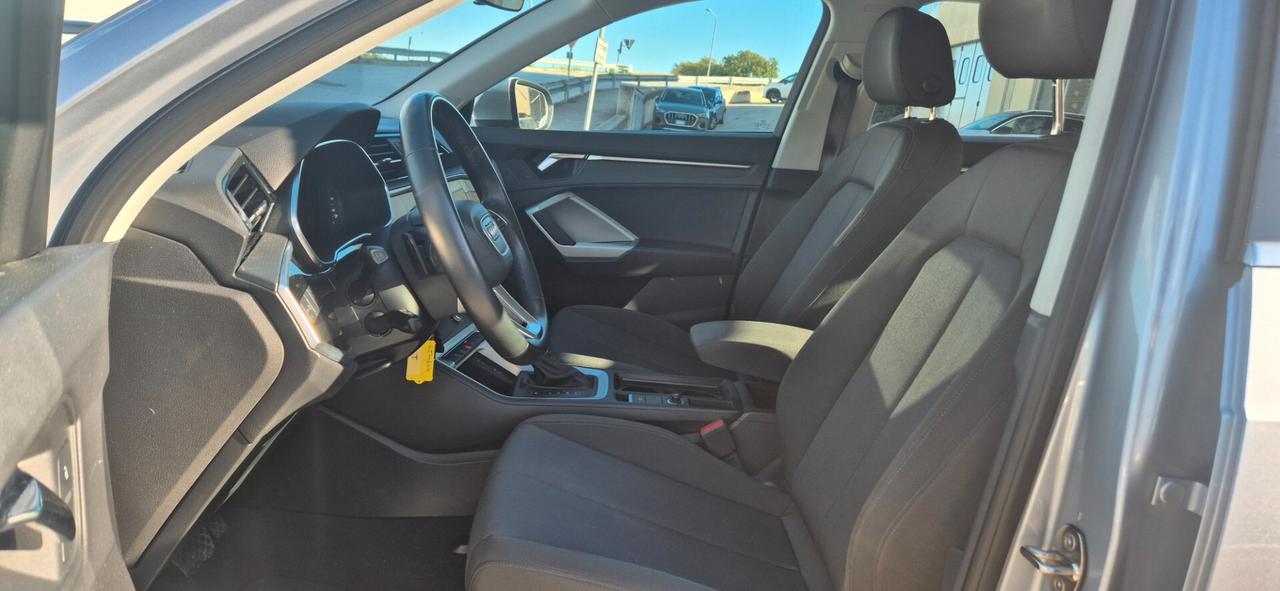 Audi Q3 35 TDI S tronic Business Advanced 150CV