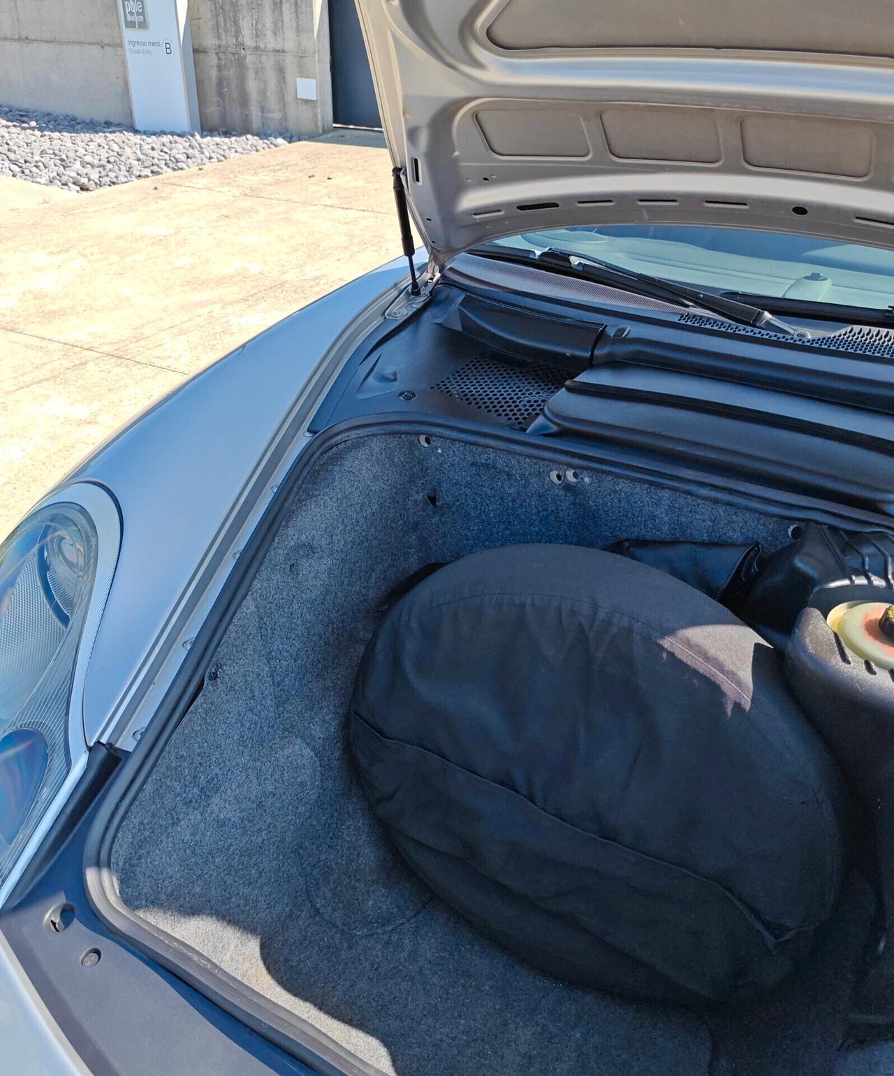 Porsche 996 Carrera (MANUALE)