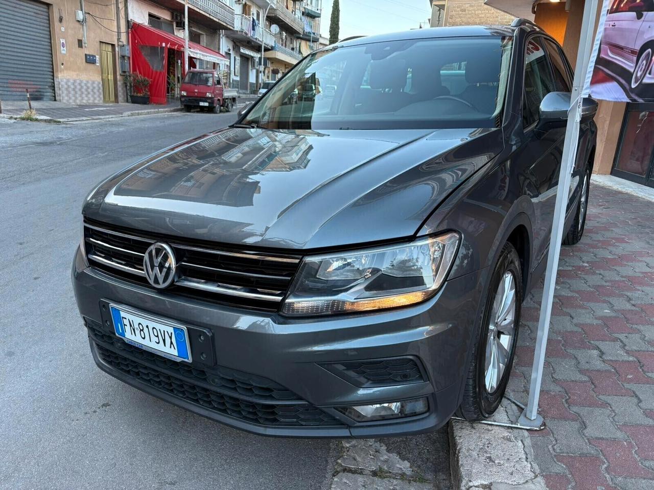 Volkswagen Tiguan 2.0 TDI SCR DSG Business BlueMotion Technology