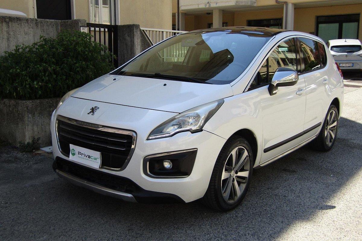 PEUGEOT 3008 1.6 HDi 115CV Business