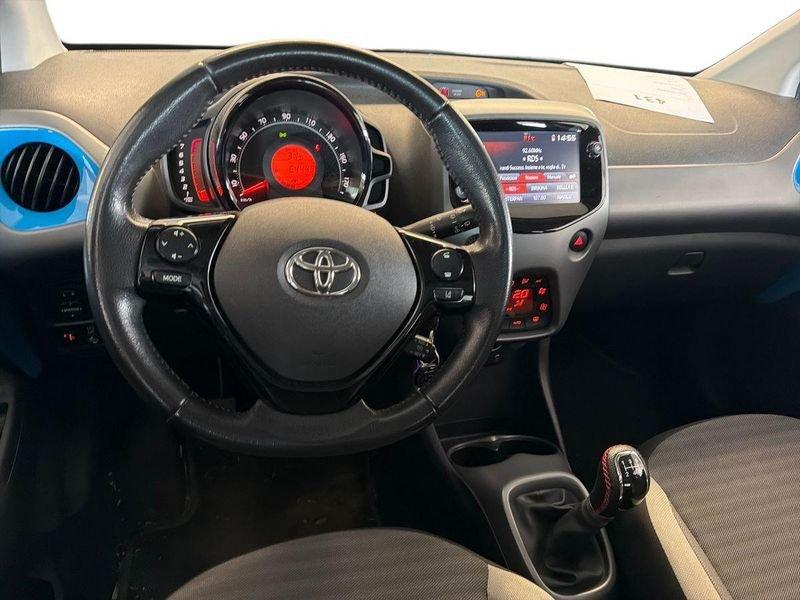 Toyota Aygo 1.0 VVT-i x-fun
