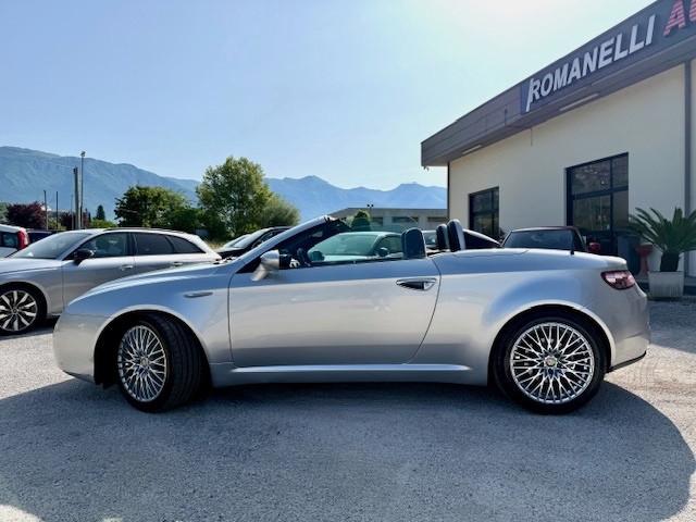 Alfa Romeo Spider 2.2 JTS Exclusive