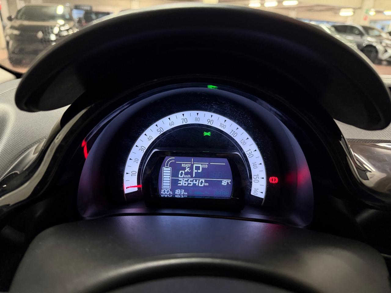 Renault Twingo Electric Urban Night