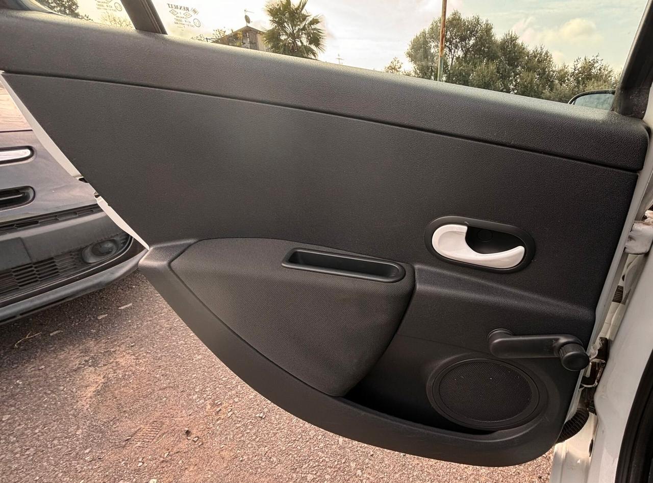 Renault Clio 1.5 dCi 75CV 5 porte Dynamique