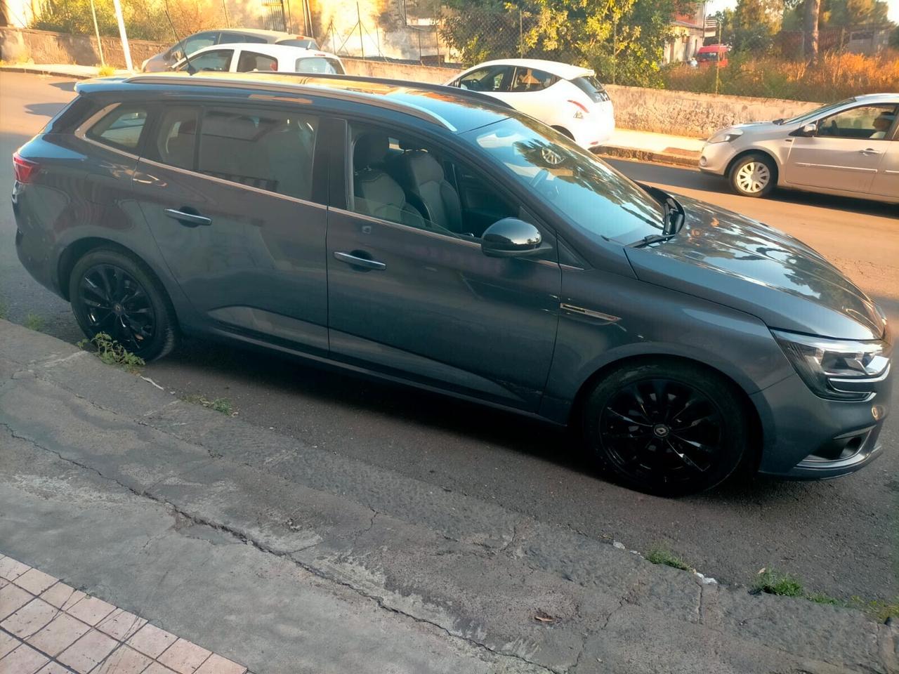 Renault Megane Mégane Sporter Blue dCi 115 CV Duel2