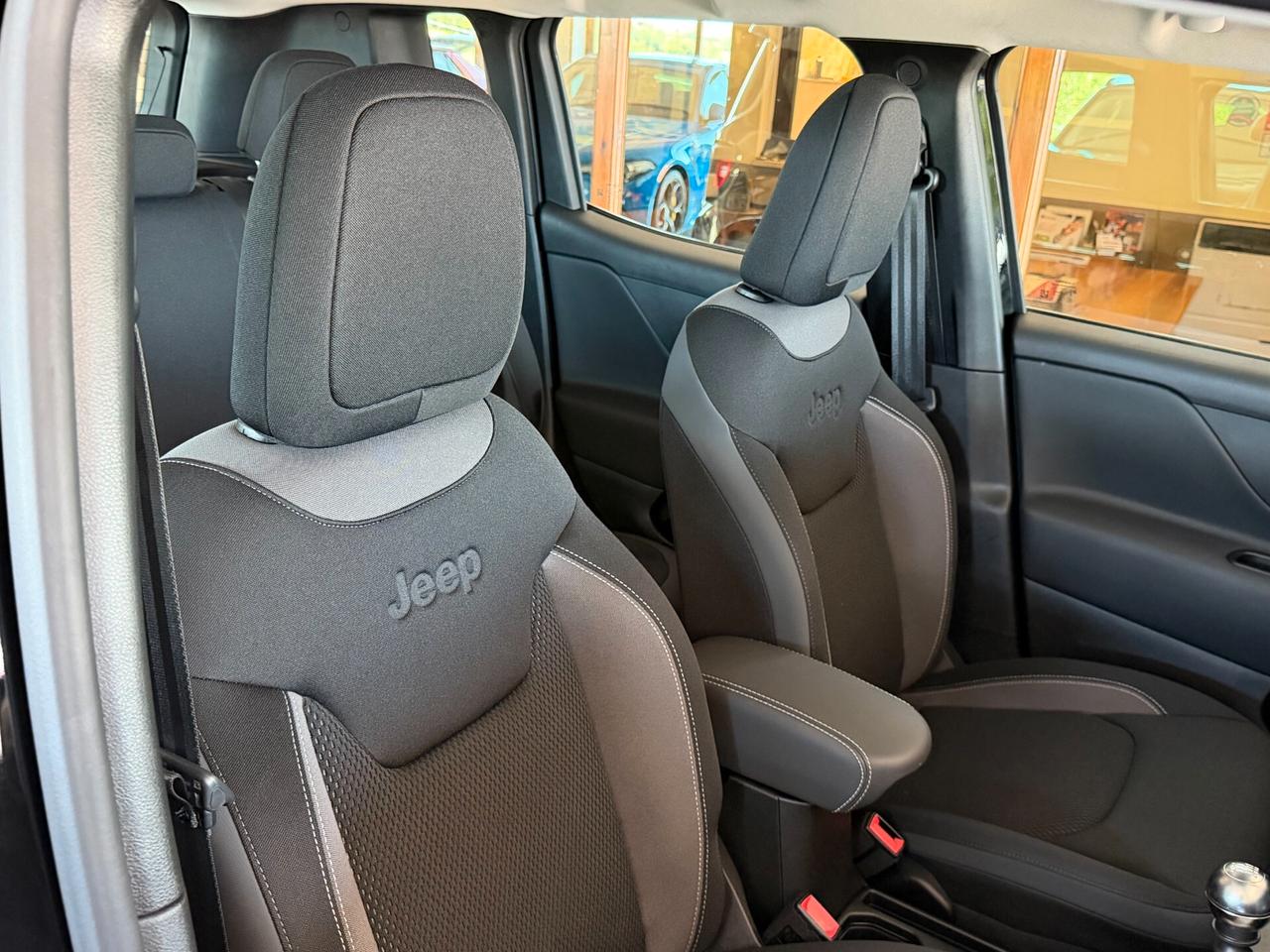 Jeep Renegade 2WD 1.6 M.JET 130 cv. LIMITED