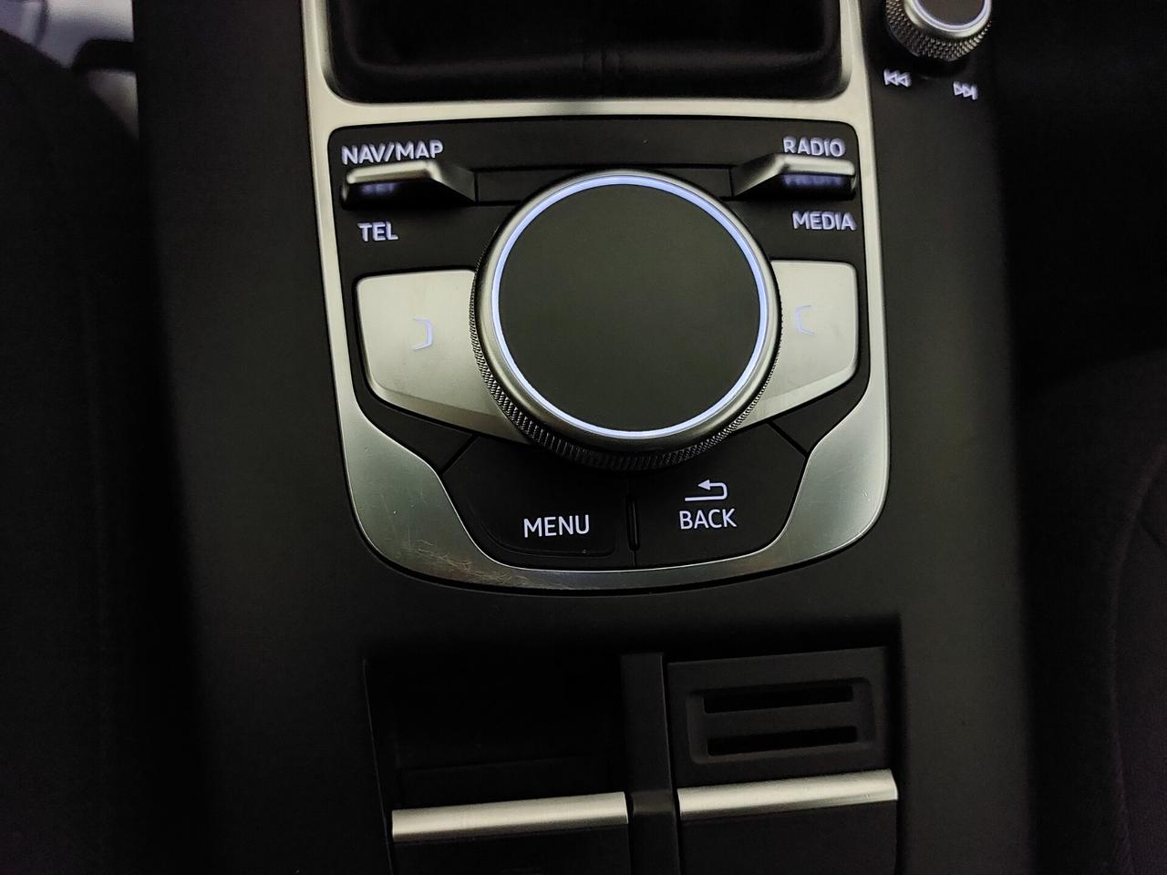 AUDI A3 3ª serie A3 SPB 30 TDI Admired