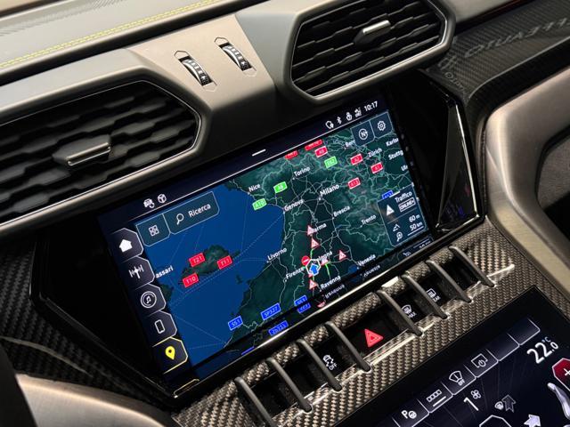 LAMBORGHINI Urus 4.0 Performante