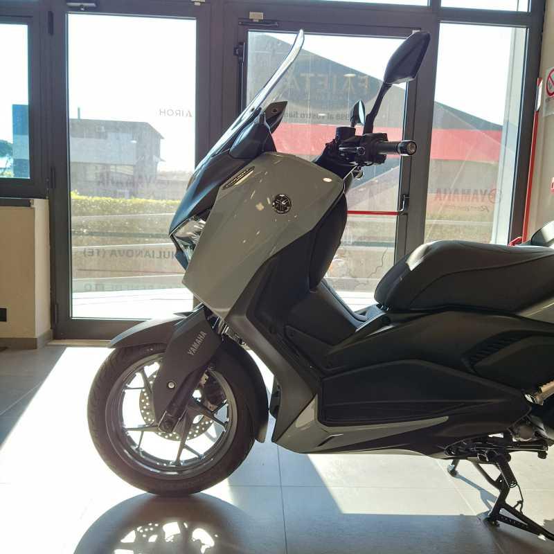 Yamaha X-Max 300 Tech Max+ - 2026