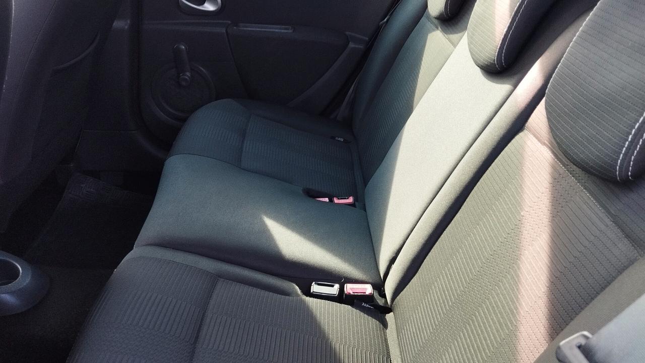 RENAULT CLIO 1.5 DCI-2008