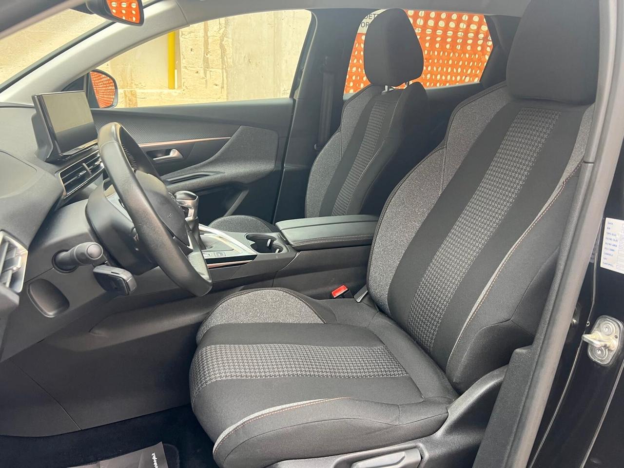PEUGEOT 3008 1.5 130CV ALLURE NAVI CAM LED 2021