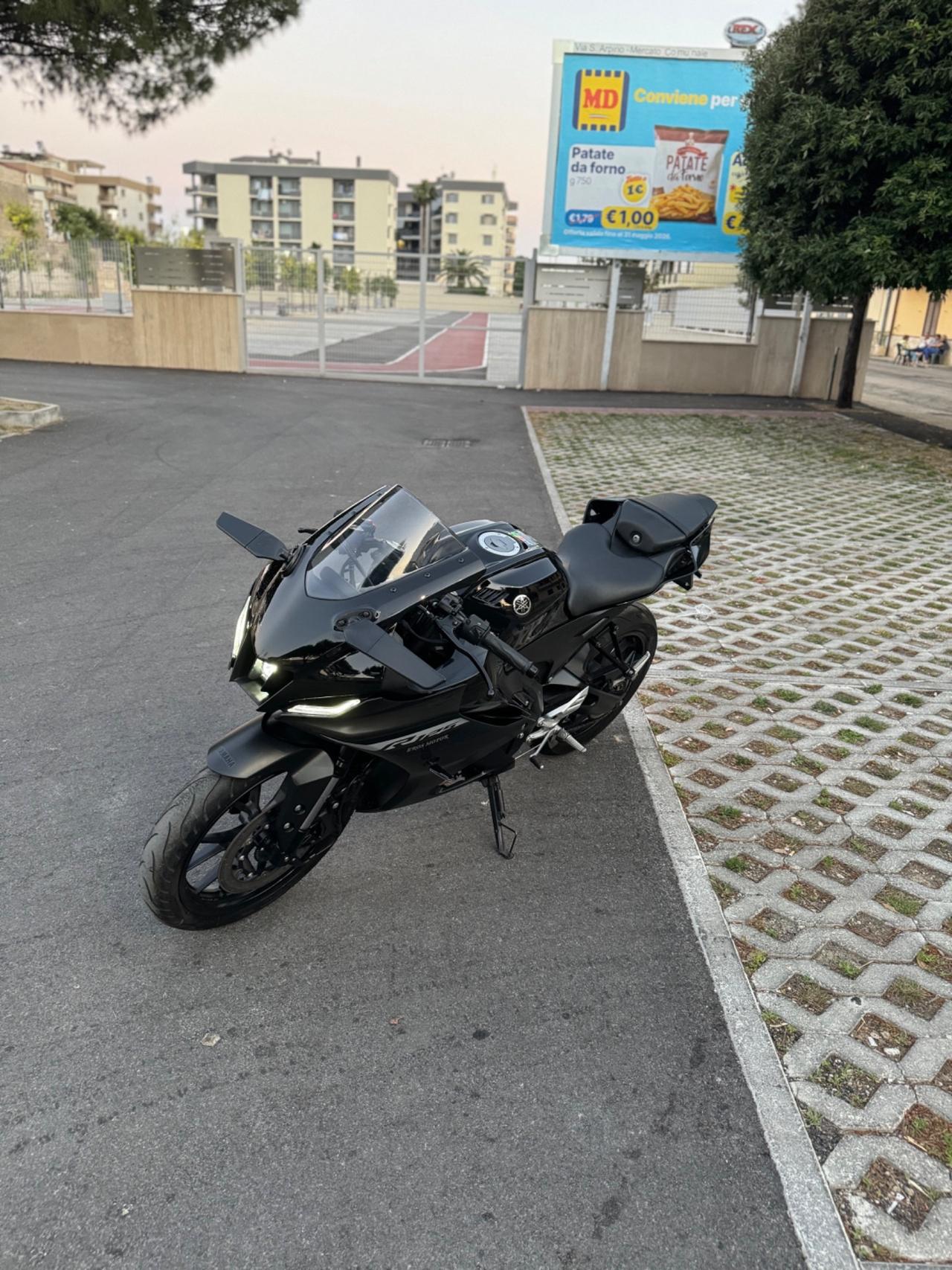 Yamaha YZF R125