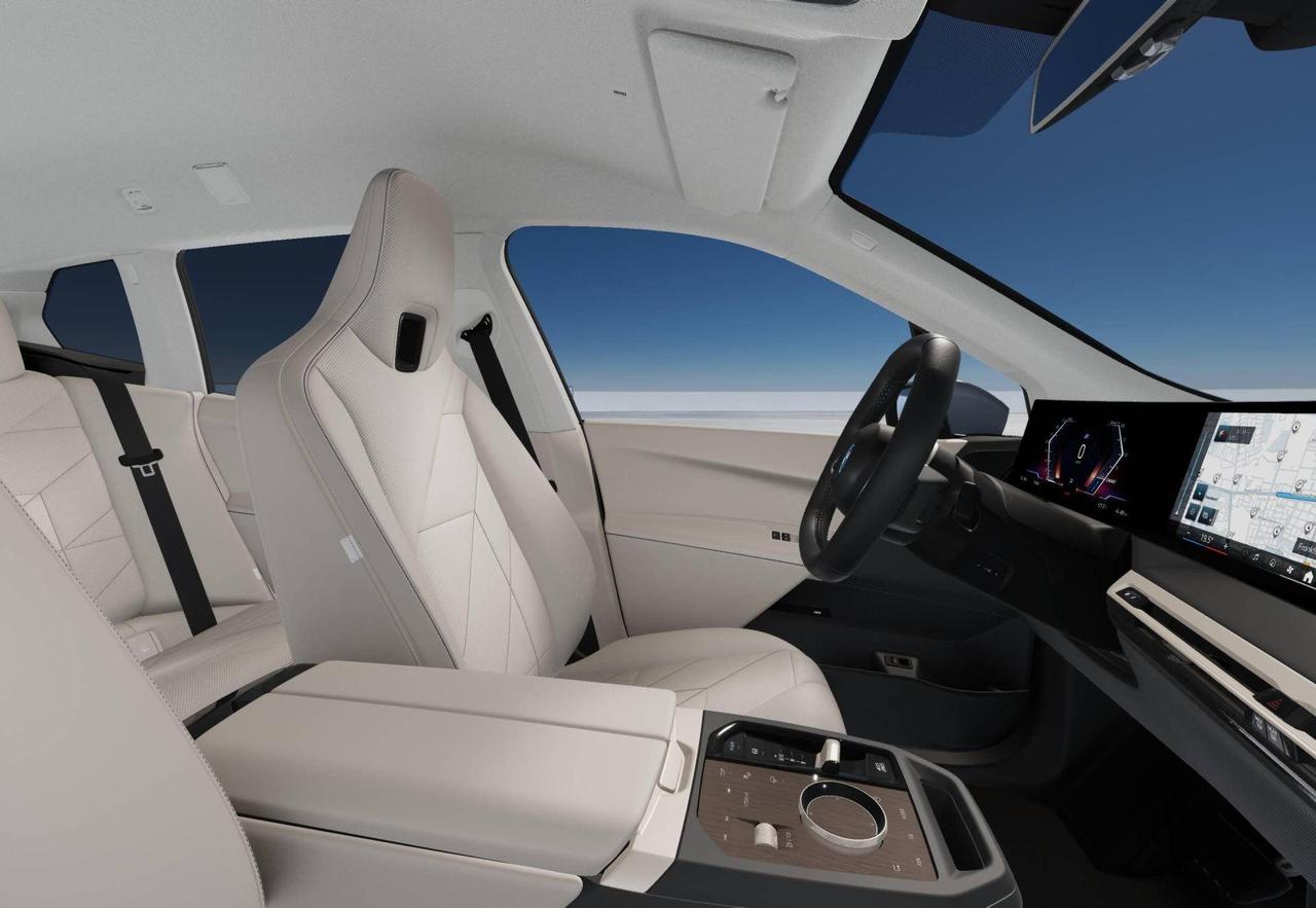 BMW iX xDrive50 Pacchetto Sportivo