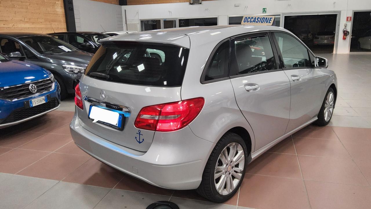 Mercedes-benz B 180 B 180 CDI BlueEFFICIENCY Premium