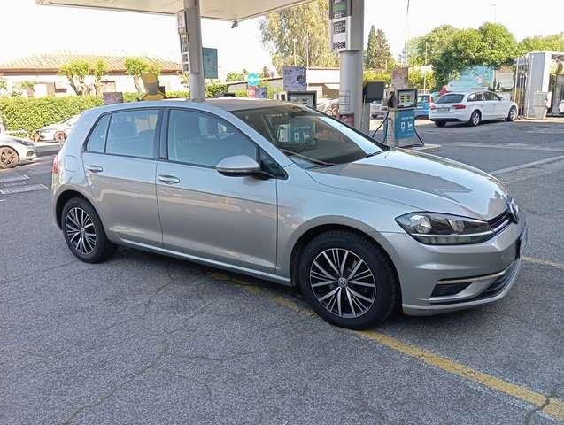 Volkswagen Golf Golf 5p 1.6 tdi Executive 115cv