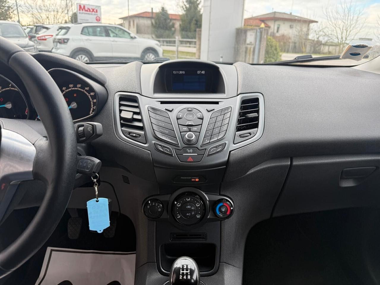 Ford Fiesta 1.2 Benzina Neopatentati