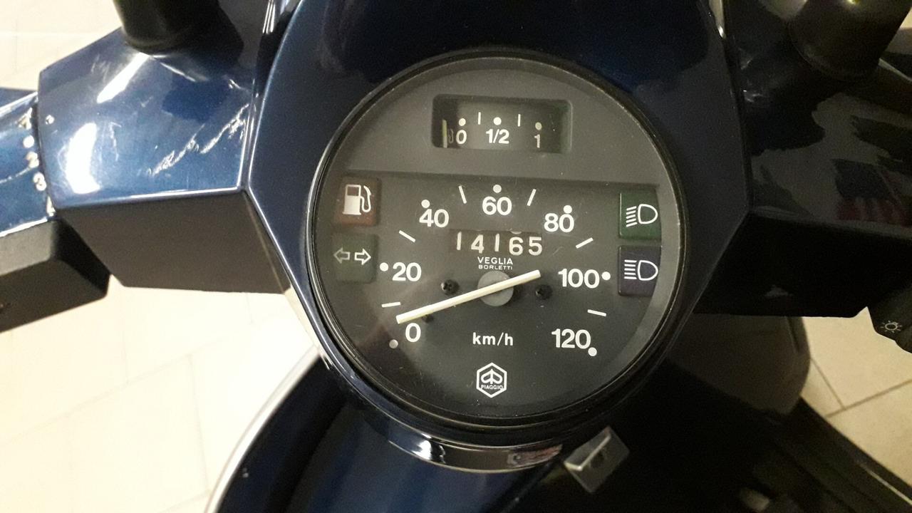 Piaggio Vespa 125 PX