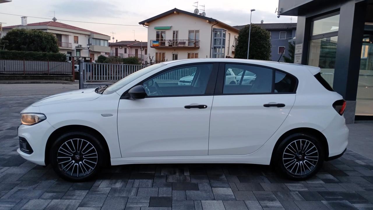 Fiat Tipo 1.0 5 porte