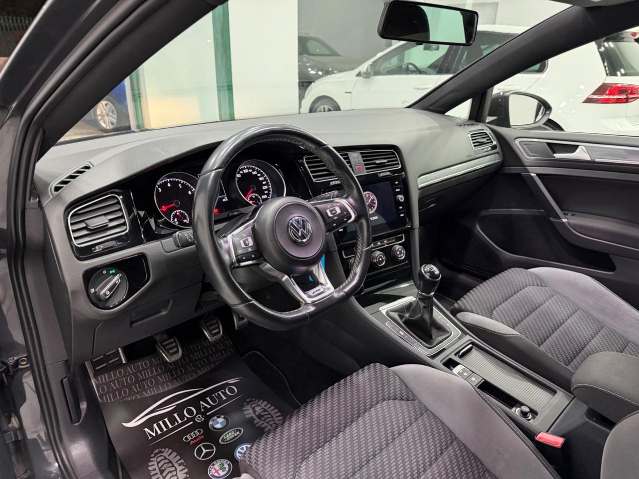 Volkswagen Golf 1.0cc 115cv R-Line