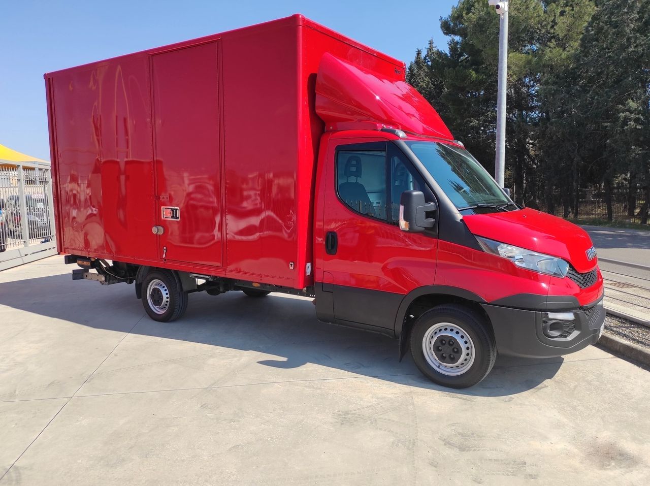 Iveco Daily 2.3 Diesel - 106cv CAMBIO AUTOMATICO