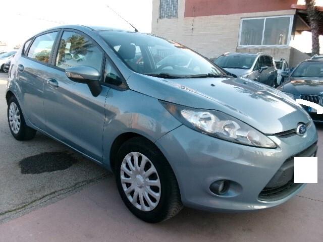 Ford Fiesta 1.4 5 porte Bz.- GPL Titanium