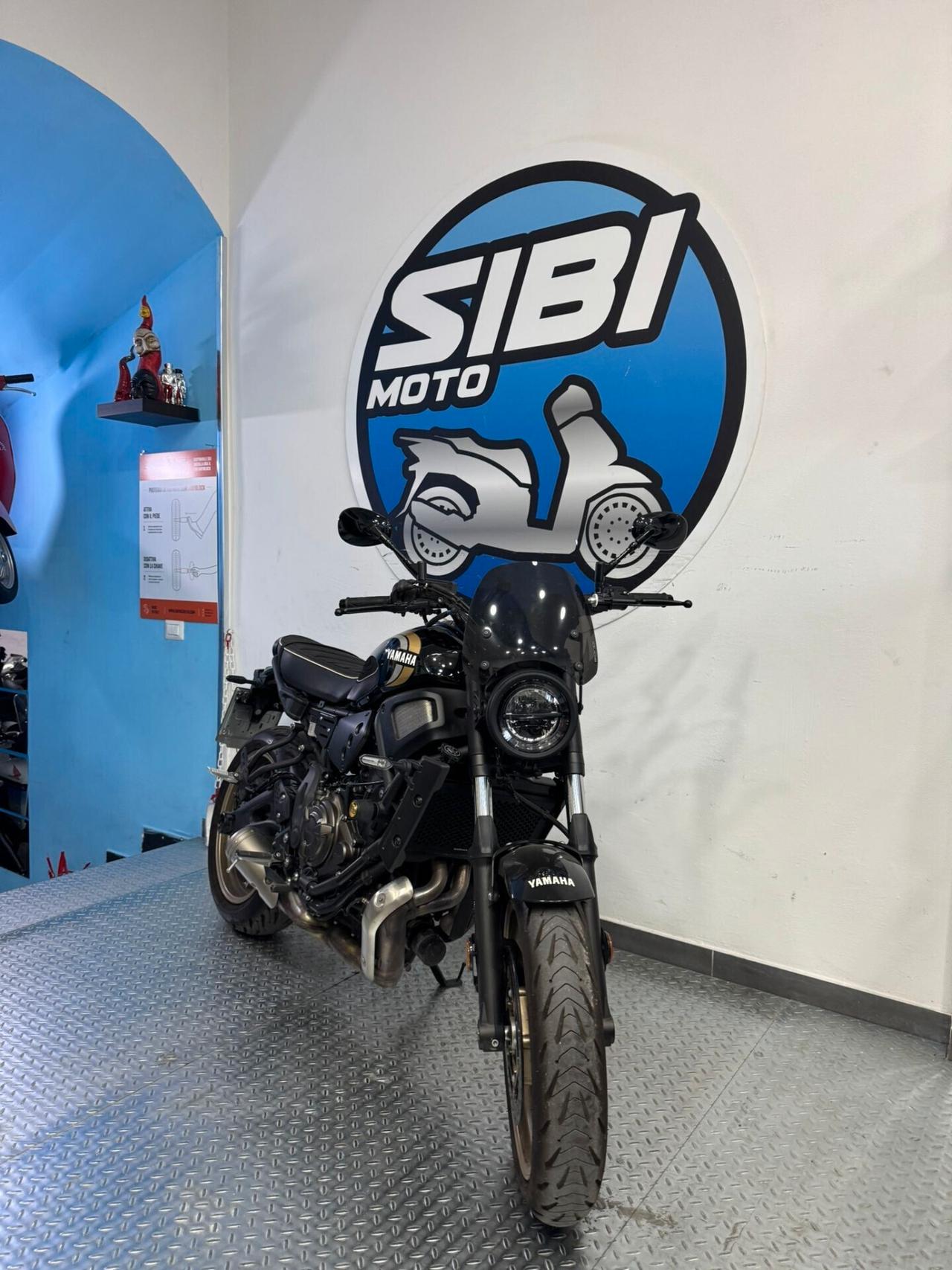 Yamaha XSR 700