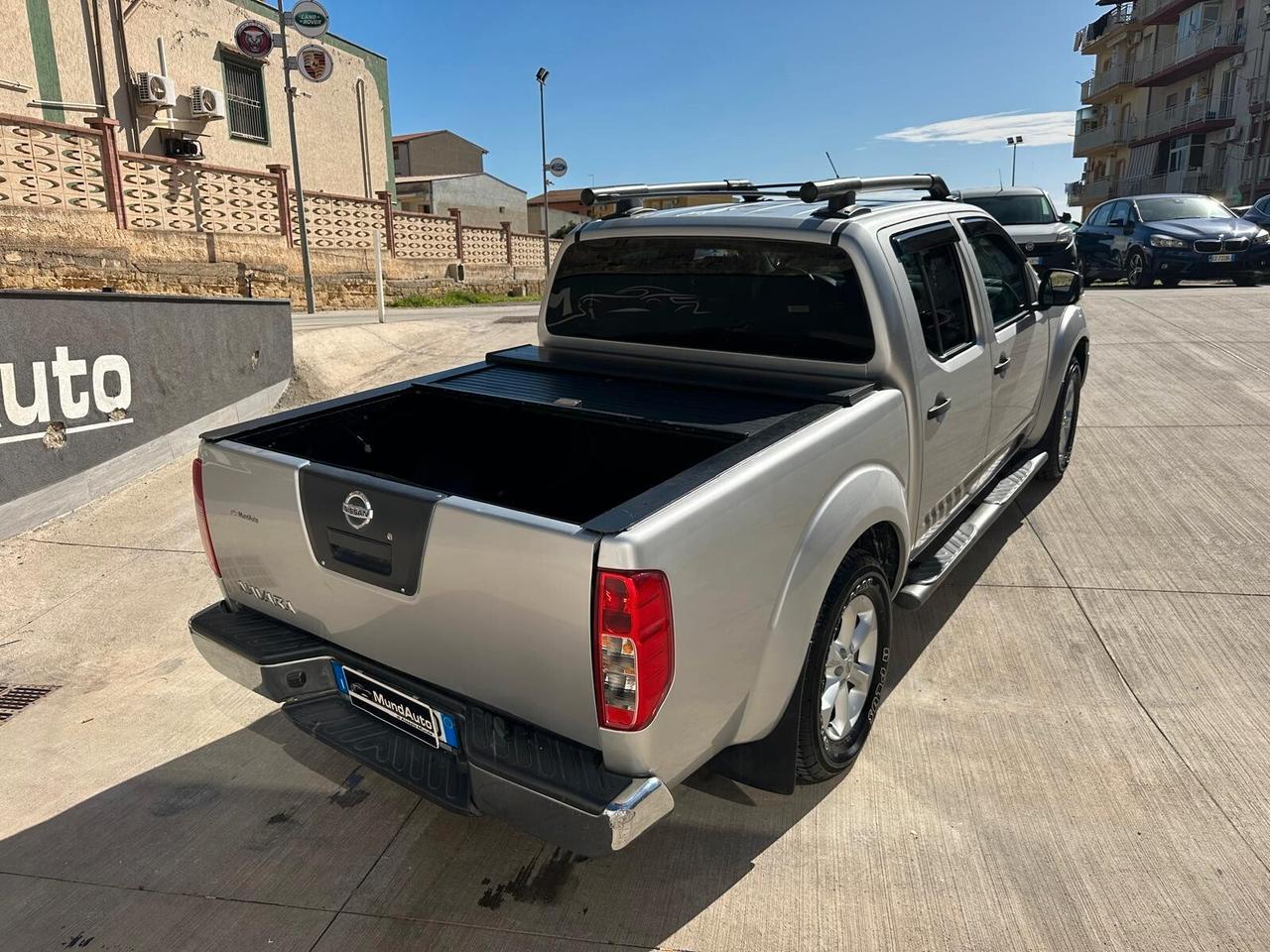 Nissan Navara 2.5 dCi 4 porte Double Cab Platinum