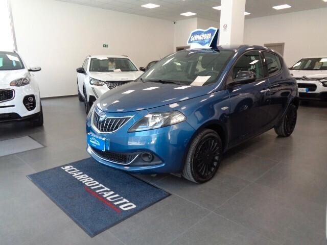 Lancia Ypsilon 1.0 FireFly 5 porte S&S Italiana