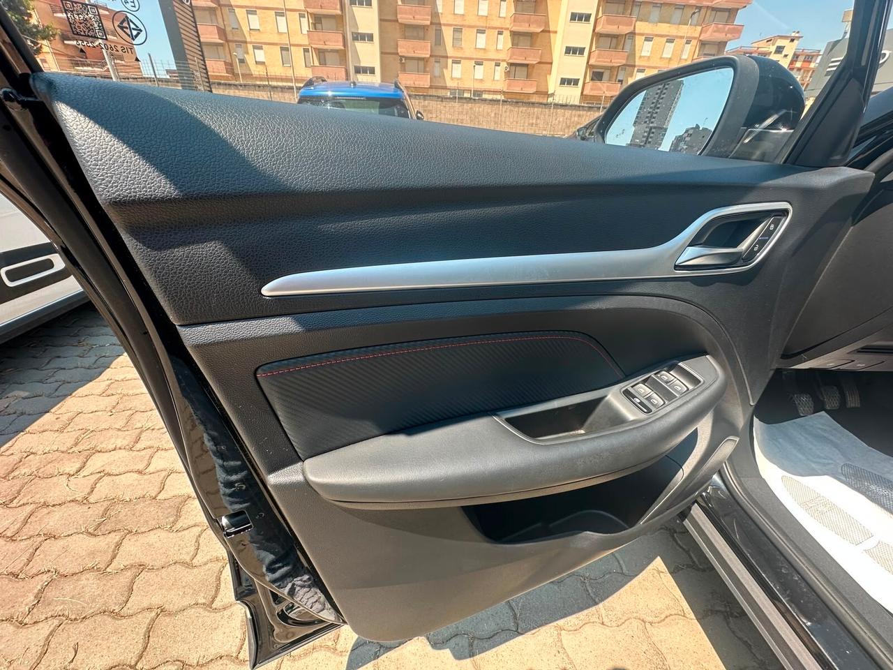 Mg ZS 1.0T-GDI Luxury