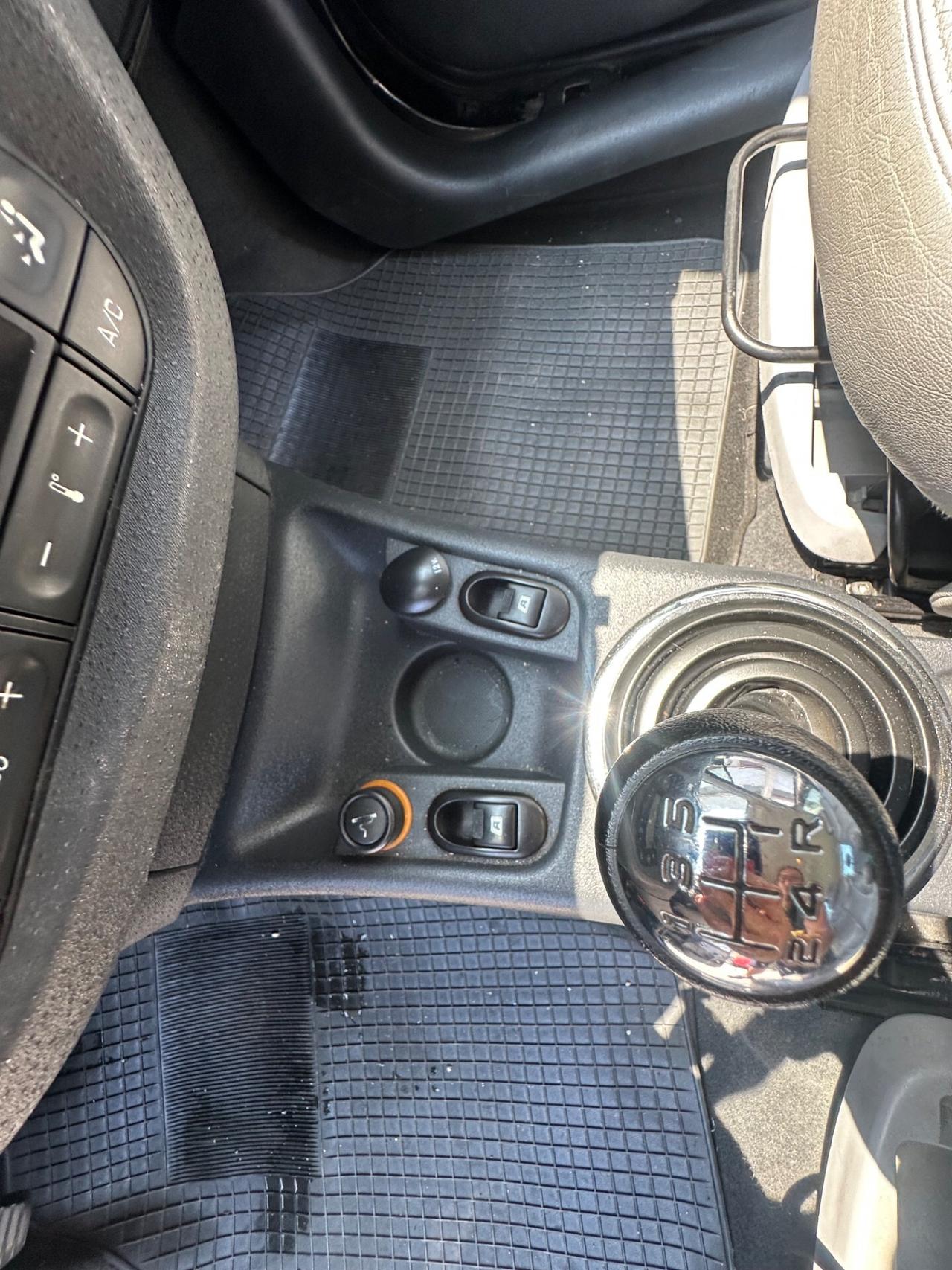 Citroen C3 1.4 benz/GPL 2005 neopatentati