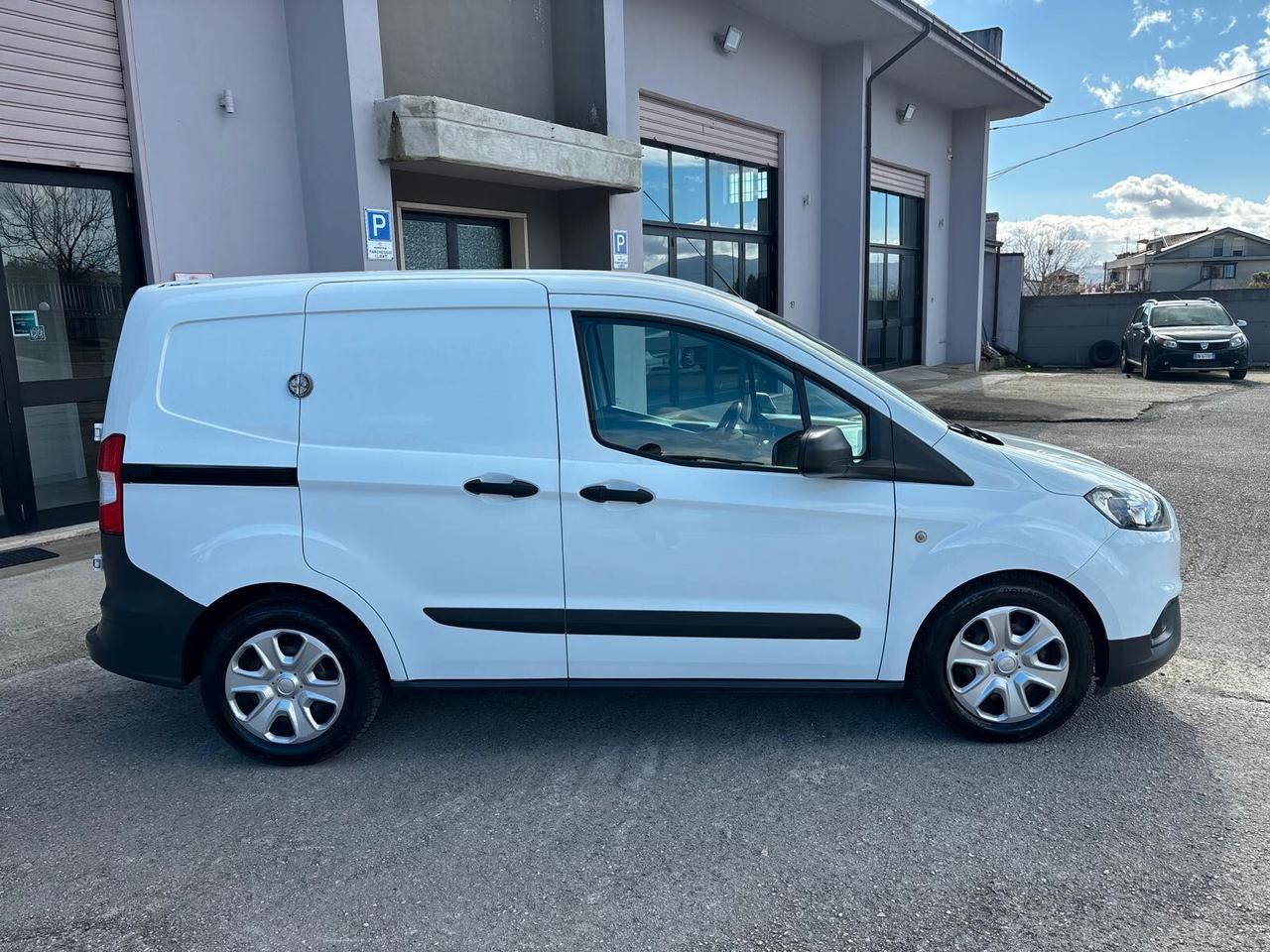 Ford Transit Courier 1.5 TDCi 75CV Van Trend 05/2021