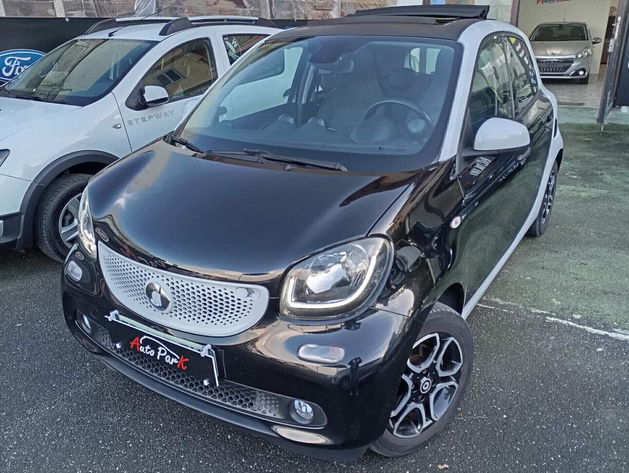 Smart ForFour Cabrio 1.0 70CV Prime Aut.