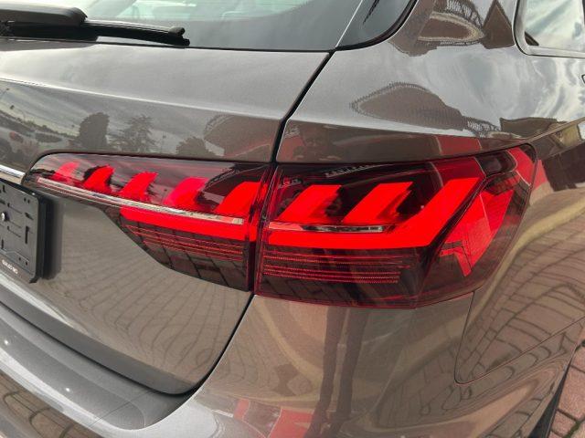 AUDI A4 Avant 30 TDI/136 CV S tronic S line