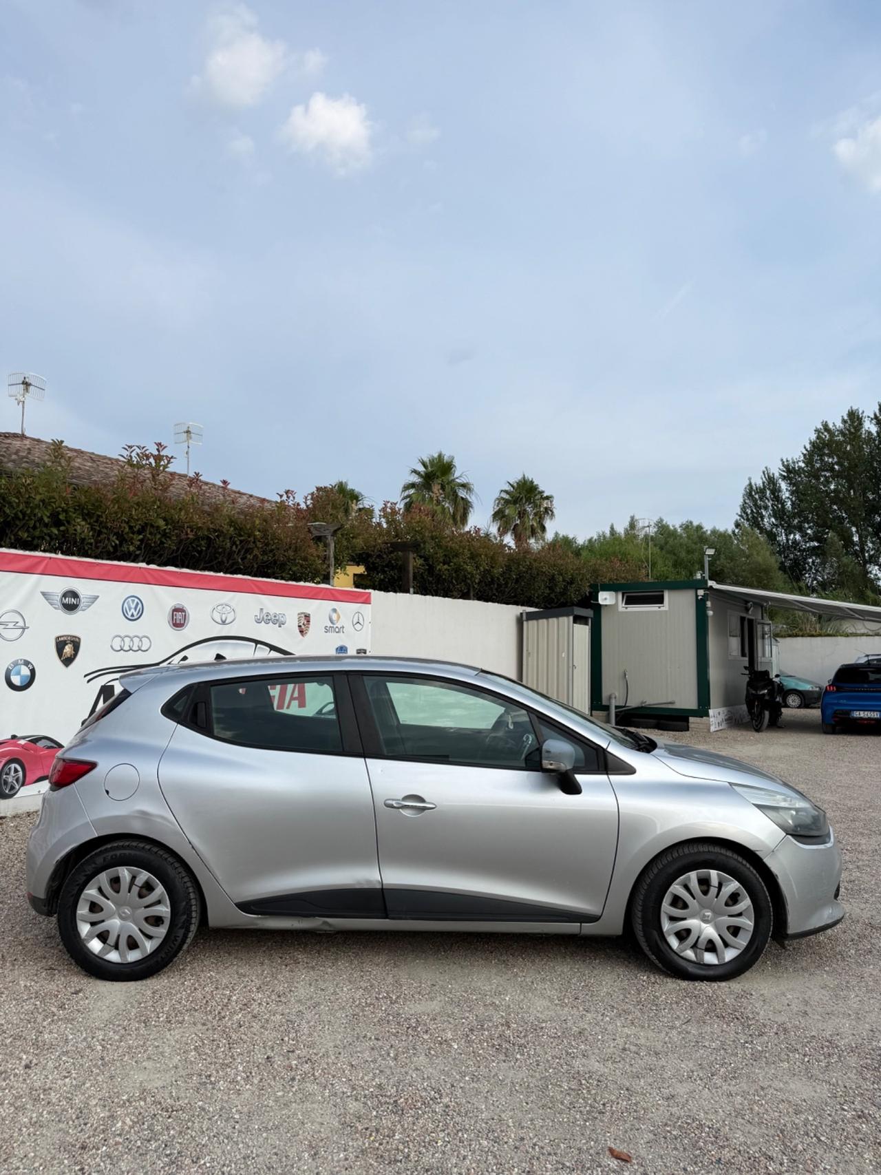 Renault Clio 1.5 dCi 8V 75CV 5 porte Live