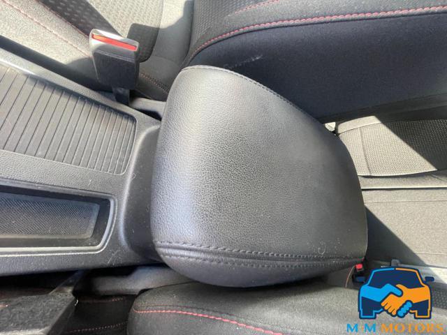 FORD Focus 1.0 Hybrid ST-Line Style