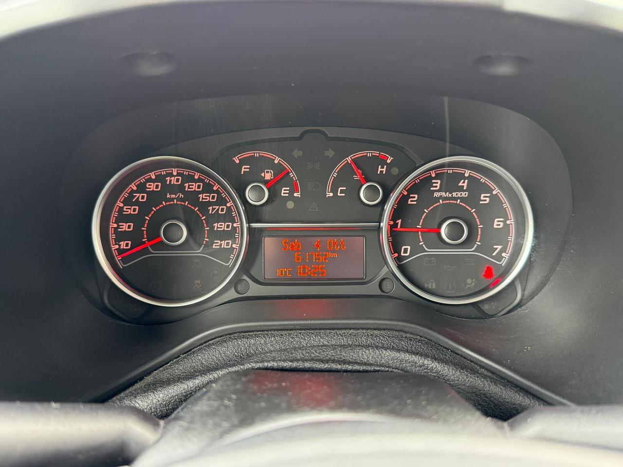 FIAT DOBLO 1.6 MJT XL PEDANA PER DISABILI