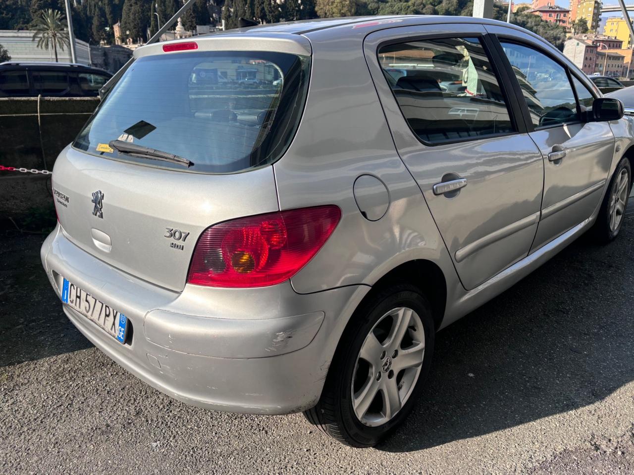 Peugeot 307 2.0 HDi FAP 5p. FULL optional