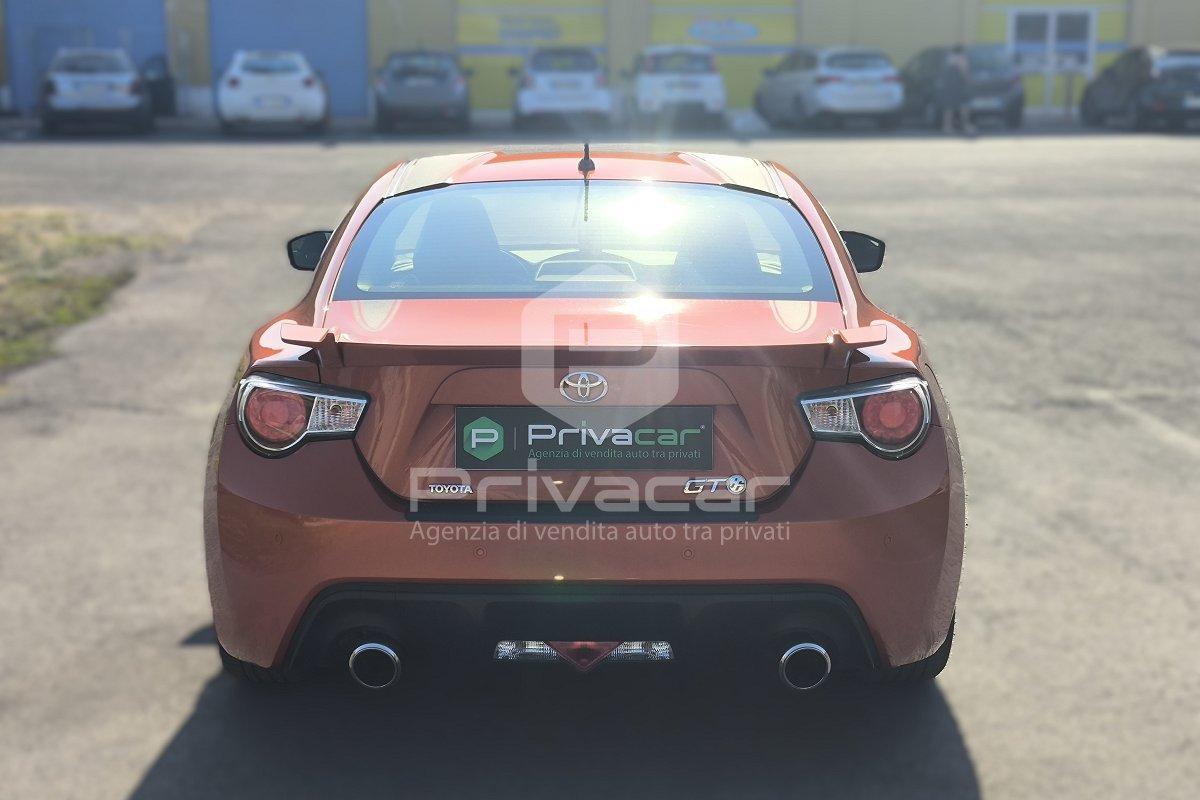 TOYOTA GT86 2.0