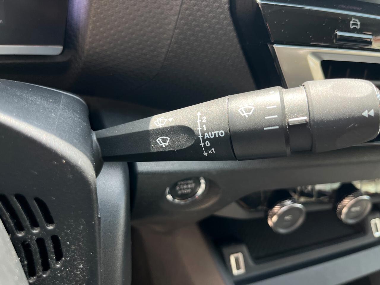 Citroen C4 BlueHDi 130 S&S EAT8 Shine