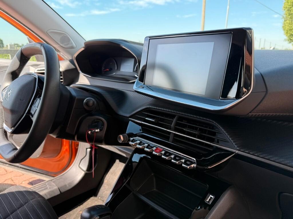 Peugeot 2008 BlueHDi 110 S&S Allure Pack