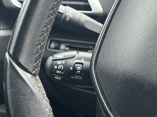 PEUGEOT 3008 1.5 BlueHDi 130 S&S Business